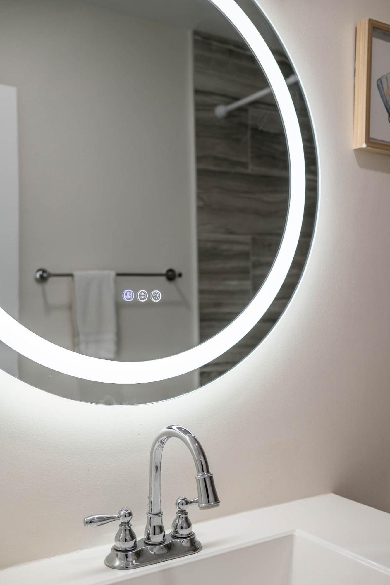 פסדינה New Renovated 2B2B Apt Self Checkin Free Parking 1 מראה חיצוני תמונה